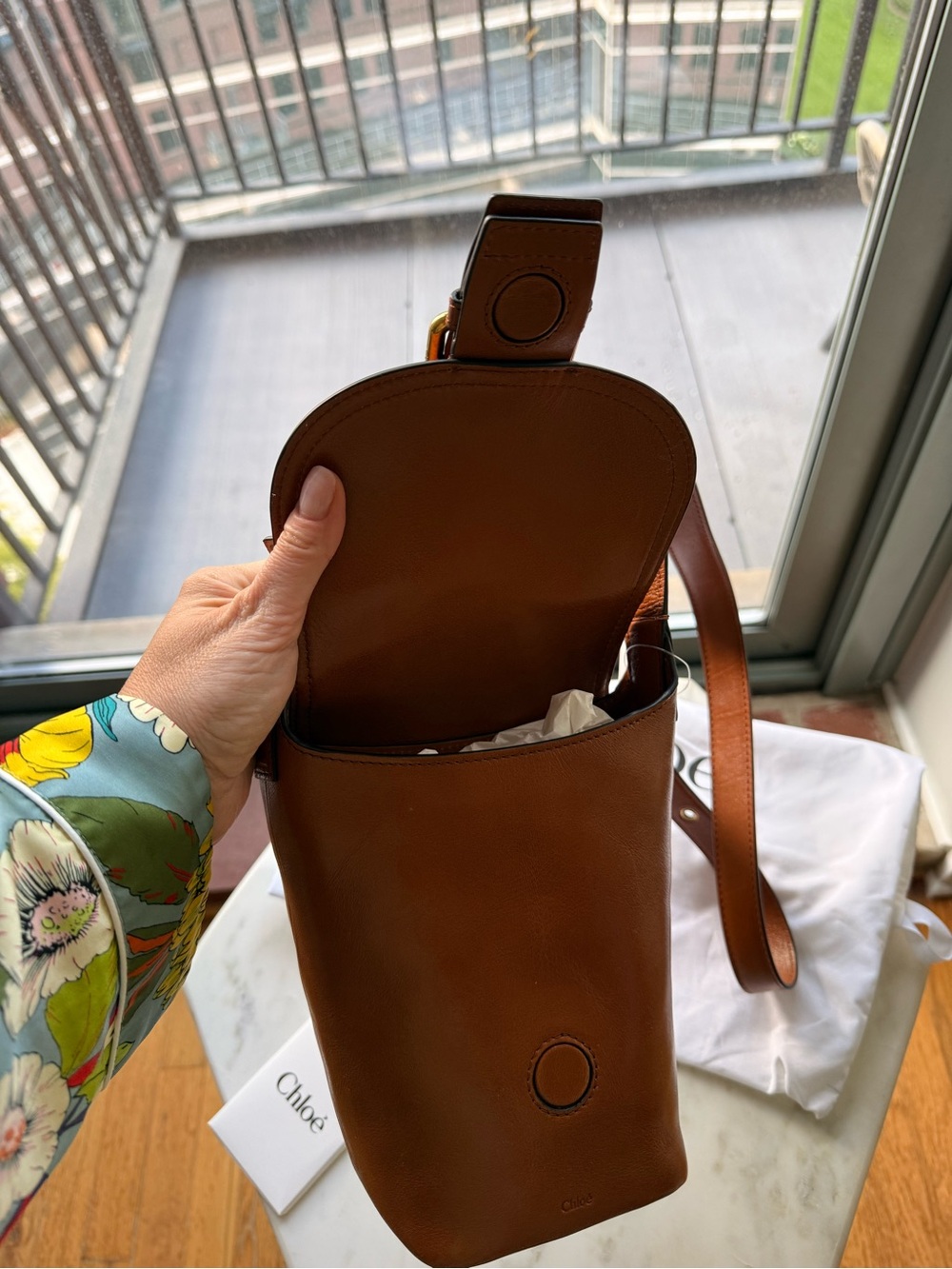 NWT Chloe crossbody leather camera bag - Picture 3 of 4